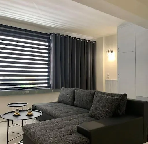 M&F Meteora Apartments #1